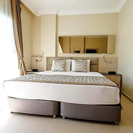 酒店 My Marin 3*