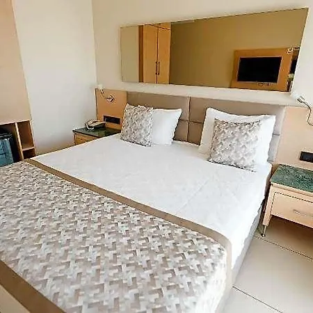 Hotel My Marin 3*