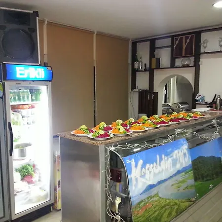 My Marin 酒店 图尔古特雷斯