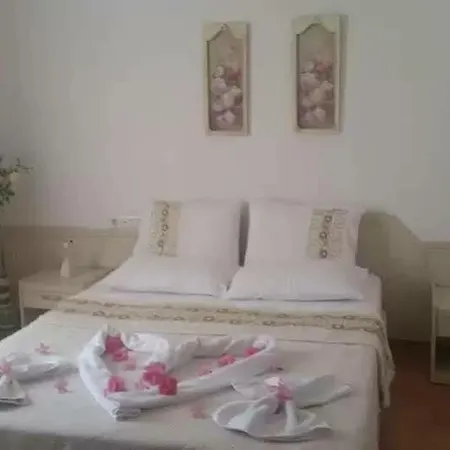 My Marin 酒店 图尔古特雷斯